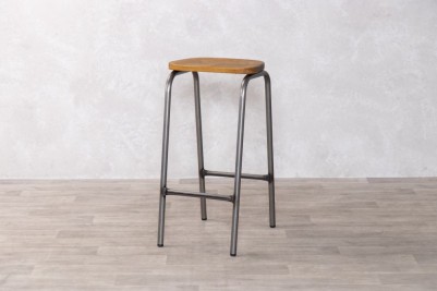 finsbury-stool-light-oak-front-angle